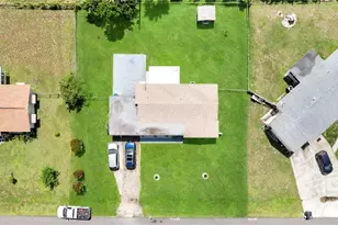 102 Oleander Rd, Lehigh Acres, FL 33936 - Photo 18