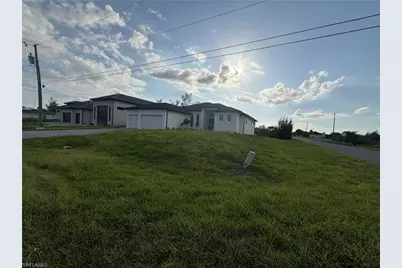 3412 NE 21st Pl, Cape Coral, FL 33909 - Photo 4