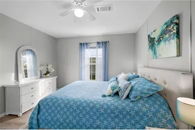 1747 Beverly Dr, Naples, FL 34114 - Photo 22