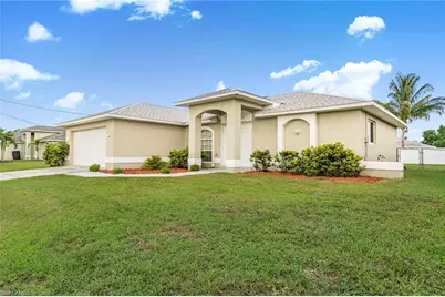 517 SE 16th Pl, Cape Coral, FL 33990 - Photo 2
