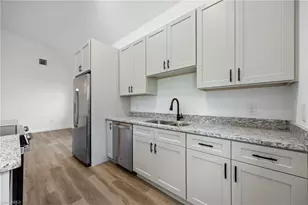 3823 Highlight St, Fort Myers, FL 33905 - Photo 10