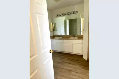 947 Hunter St E, Lehigh Acres, FL 33974 - Photo 12