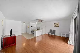 830 Wiggins Pass Rd, Naples, FL 34110 - Photo 6