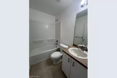 936 Eisenhower Blvd, Lehigh Acres, FL 33974 - Photo 10