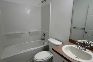 936 Eisenhower Blvd, Lehigh Acres, FL 33974 - Photo 10