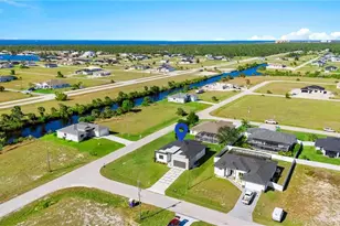 3927 NW 38th St, Cape Coral, FL 33993 - Photo 6