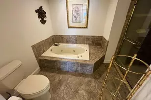 340 Horse Creek Dr, Naples, FL 34110 - Photo 20