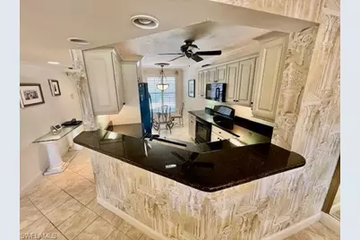 340 Horse Creek Dr #307, Naples, FL 34110 - Photo 12