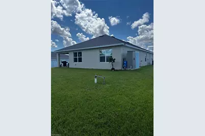 3833 NE 17th Ave, Cape Coral, FL 33909 - Photo 4