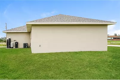 1032 Halby Ave S, Lehigh Acres, FL 33974 - Photo 16