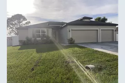 3716 SW Santa Barbara Pl, Cape Coral, FL 33914 - Photo 2
