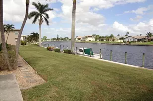 4411 Country Club Blvd, Cape Coral, FL 33904 - Photo 32