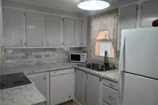 2776 Breezewood Dr, North Fort Myers, FL 33917 - Photo 18