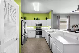 2724 Blue Cypress Lake Ct, Cape Coral, FL 33909 - Photo 10