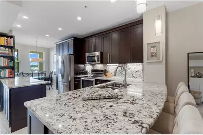 11041 Gulf Reflections Dr #306, Fort Myers, FL 33908 - Photo 8