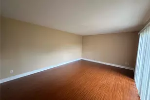 1709 Park Meadows Dr, Fort Myers, FL 33907 - Photo 6