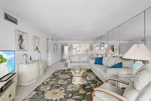 4417 Spanker Ct, Fort Myers, FL 33919 - Photo 4