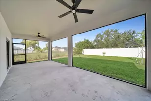205 NE 9th Pl, Cape Coral, FL 33909 - Photo 10