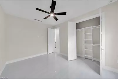 205 NE 9th Pl, Cape Coral, FL 33909 - Photo 16