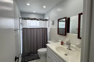 5214 Sunnybrook Ct, Cape Coral, FL 33904 - Photo 10