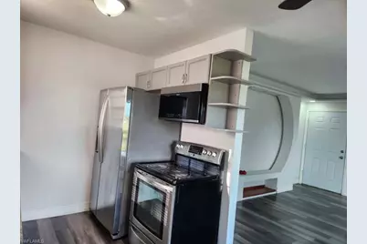 3218 24th St SW, Lehigh Acres, FL 33976 - Photo 4