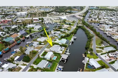 17731 Broadway Ave, Fort Myers Beach, FL 33931 - Photo 8