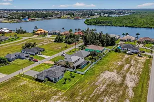 2716 NW 45th Pl, Cape Coral, FL 33993 - Photo 38