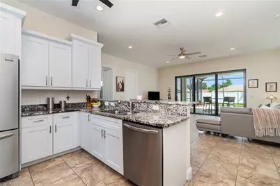 3137 SE 8th Ave, Cape Coral, FL 33904 - Photo 10