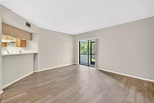 9635 Eaton Gardens Ln, Fort Myers, FL 33919 - Photo 4