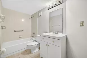 9635 Eaton Gardens Ln, Fort Myers, FL 33919 - Photo 18