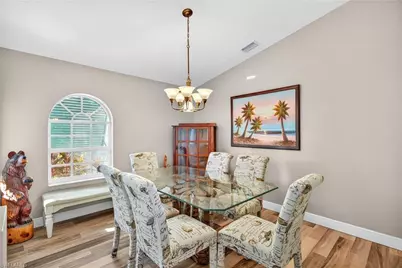 2505 SW 53rd Ter, Cape Coral, FL 33914 - Photo 10