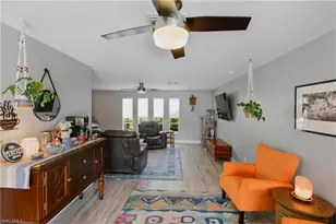 5205 York Ct, Cape Coral, FL 33904 - Photo 12