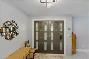 5205 York Ct, Cape Coral, FL 33904 - Photo 10
