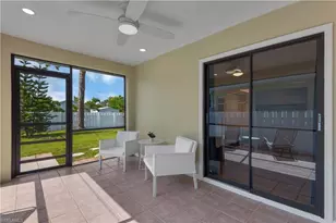 851 98th Ave N, Naples, FL 34108 - Photo 28