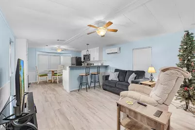 7186 Ladyfish Dr, Saint James City, FL 33956 - Photo 8