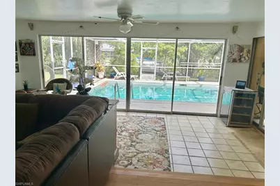 2305 SE 16th St, Cape Coral, FL 33990 - Photo 6