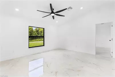 3402 25th St SW, Lehigh Acres, FL 33976 - Photo 14