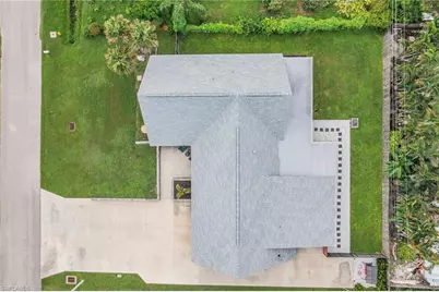 1549 Braeburn Rd, Fort Myers, FL 33919 - Photo 4