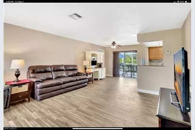 421 Marathon Ct, Naples, FL 34112 - Photo 6