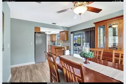 421 Marathon Ct, Naples, FL 34112 - Photo 14