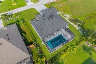 821 NW 37th Pl, Cape Coral, FL 33993 - Photo 44