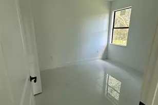 810 Downer Ave S, Lehigh Acres, FL 33974 - Photo 6