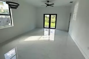 810 Downer Ave S, Lehigh Acres, FL 33974 - Photo 10