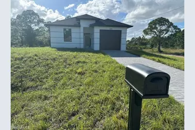 810 Downer Ave S, Lehigh Acres, FL 33974 - Photo 2