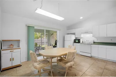 2932 Holly Rd, Fort Myers, FL 33901 - Photo 10