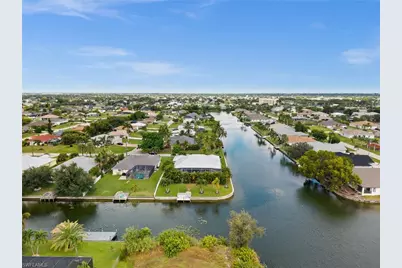 528 SE 14th Ter, Cape Coral, FL 33990 - Photo 48