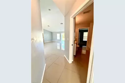 2911 40th St SW, Lehigh Acres, FL 33976 - Photo 20