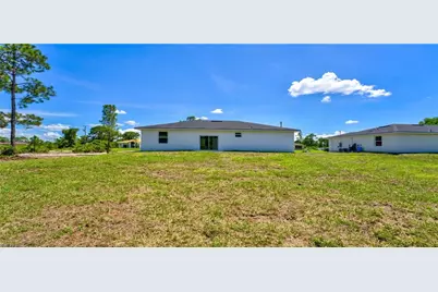 752 Cardinal St E, Lehigh Acres, FL 33974 - Photo 28