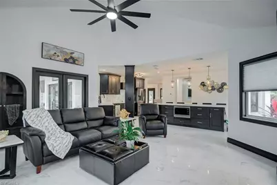 11908 King James Ct, Cape Coral, FL 33991 - Photo 4
