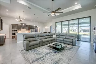 2915 SW 38th Terrace, Cape Coral, FL 33914 - Photo 8